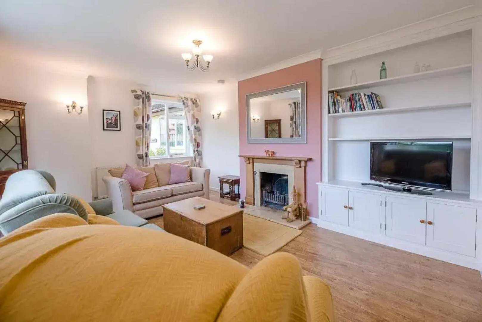 The Spinney Saxtead nr Framlingham Air Manage Suffolk