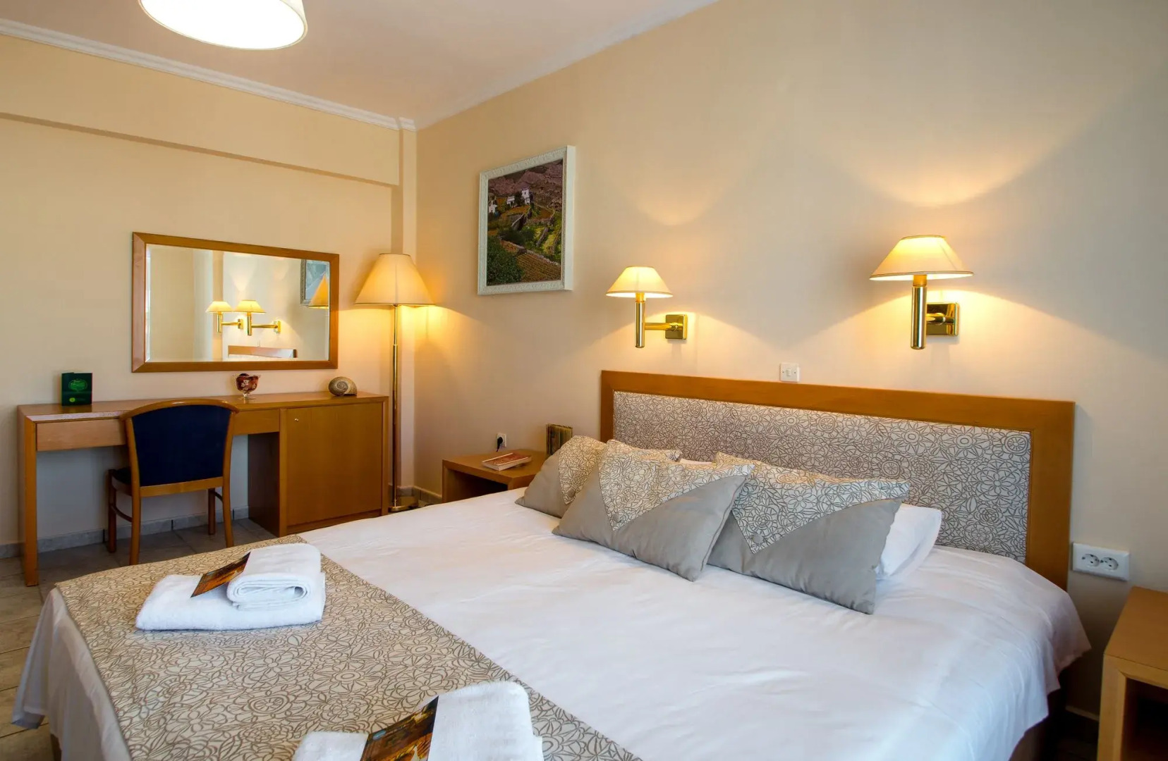 Syros Atlantis Hotel