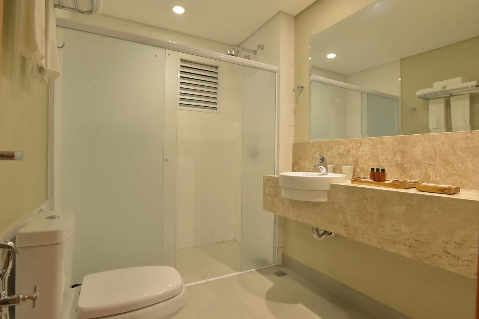 Malai Manso Yacht Convention & Spa