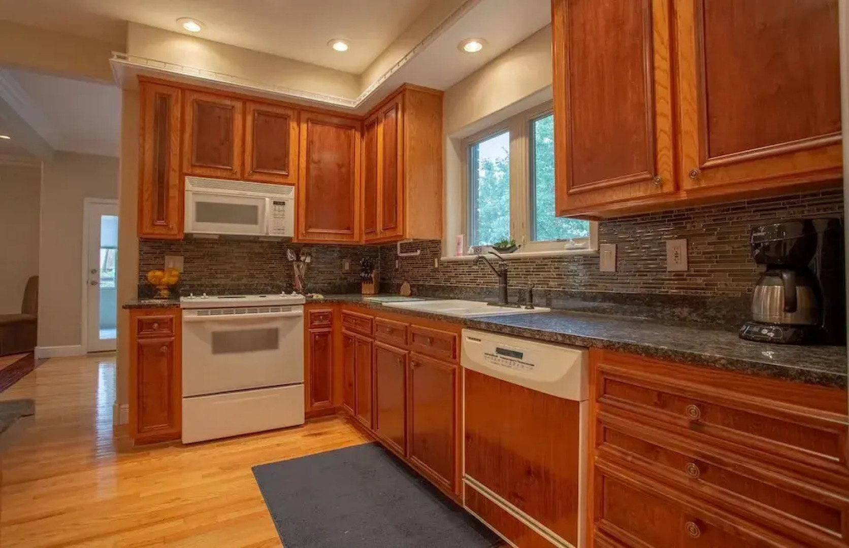 Turtle Ridge 5 Bedrooms 4.5 Bathrooms Home