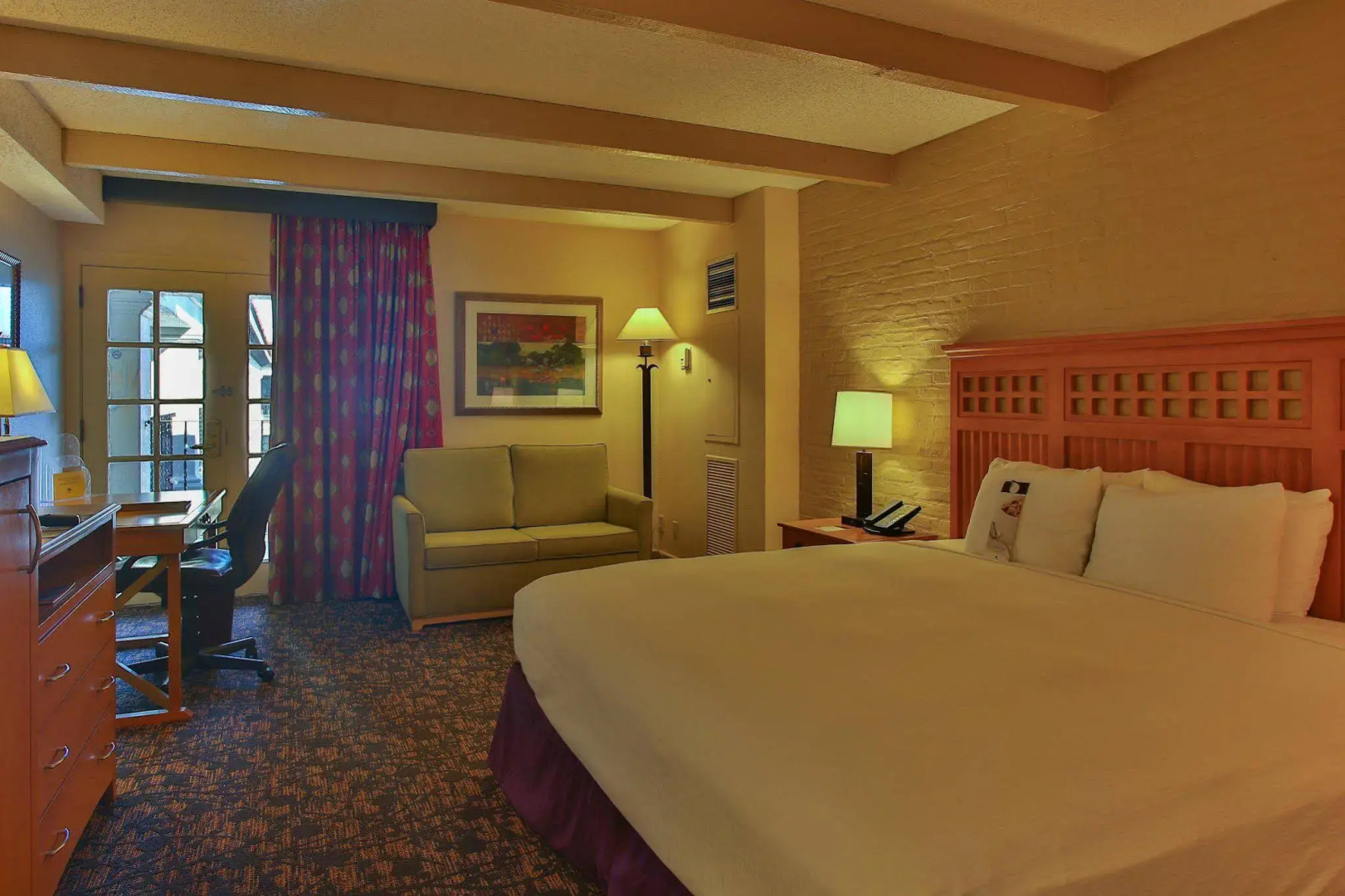 Estancia del Norte San Antonio, Tapestry Collection by Hilton