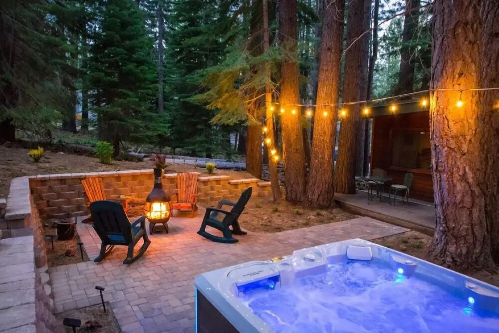 Shady Pines Pet-friendly Hot Tub