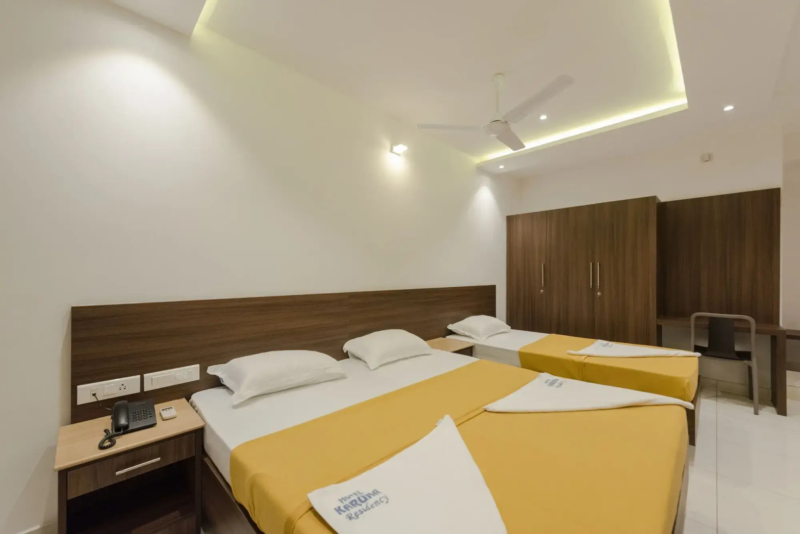 Hotel Karuna Residency
