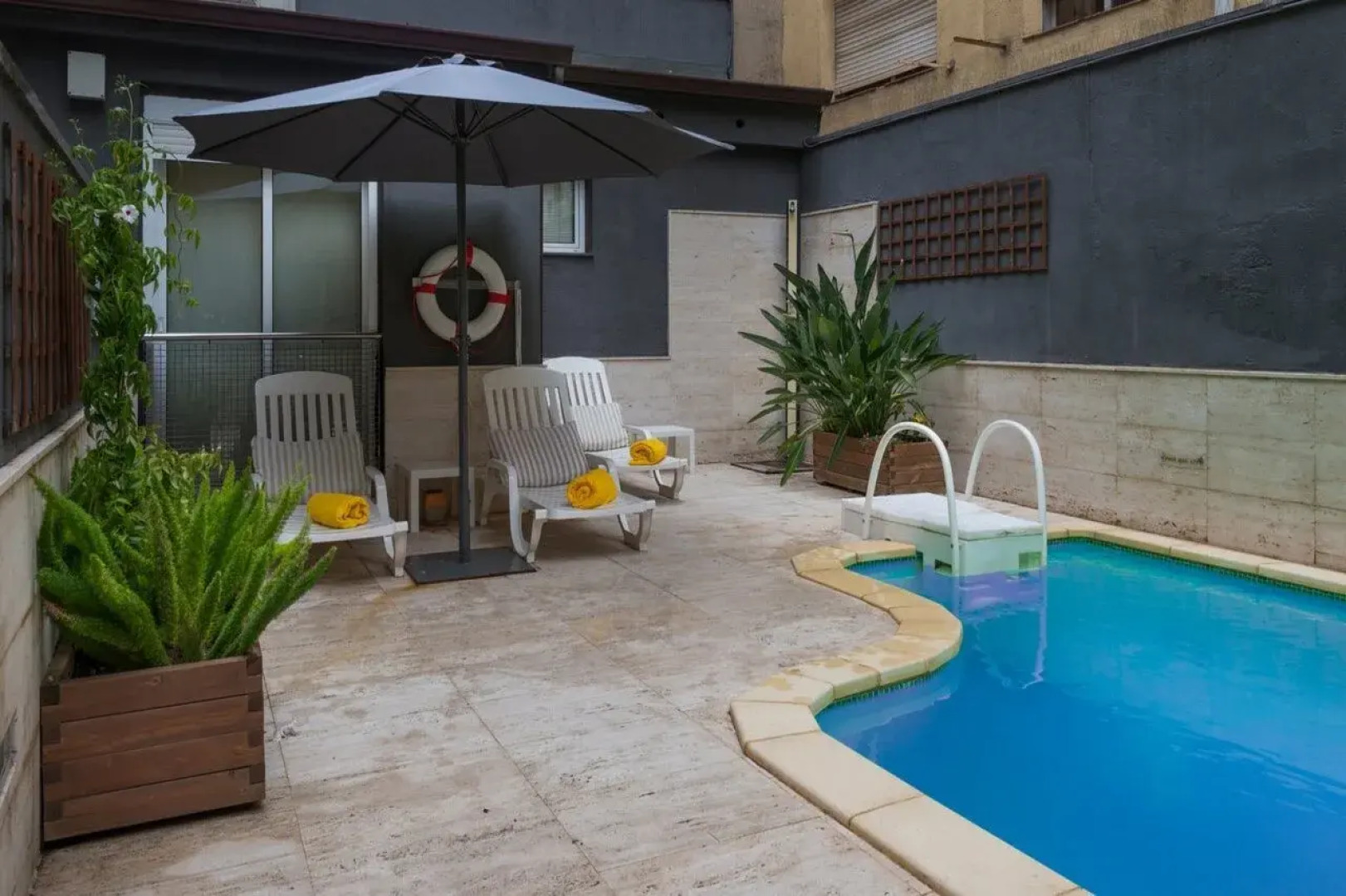 Alexandra Aparthotel BenstarHotelGroup