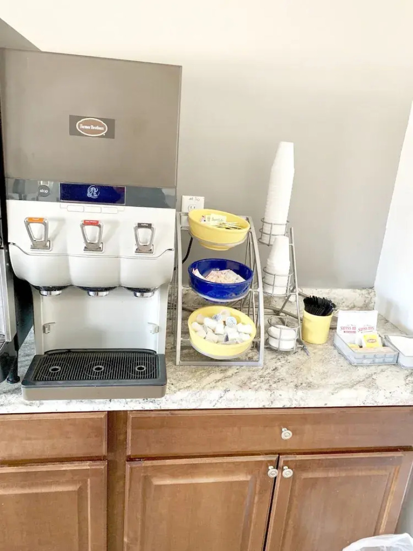 Days Inn Cortland/McGraw