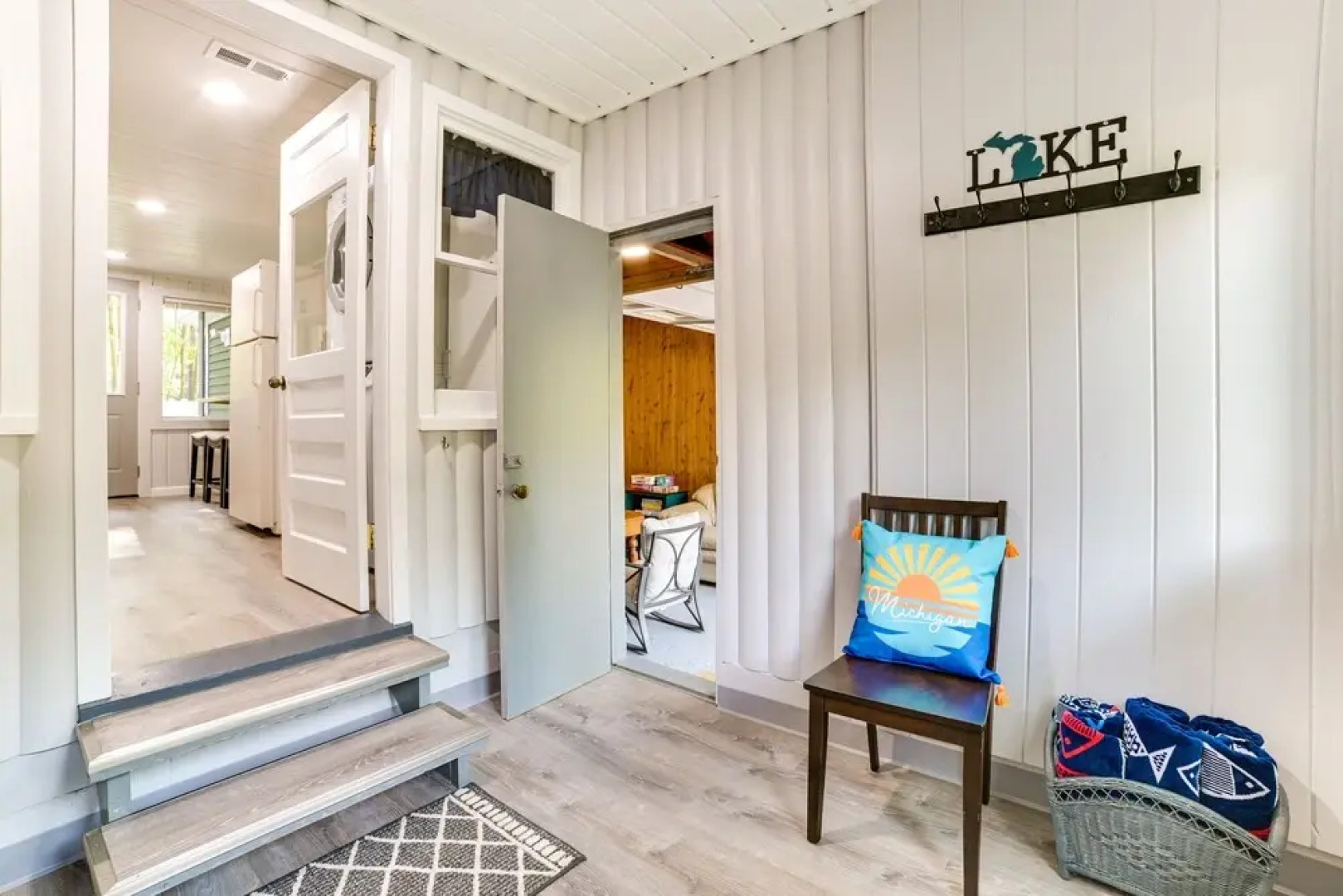 Houghton Lake Family Cottage w/ Game Room!