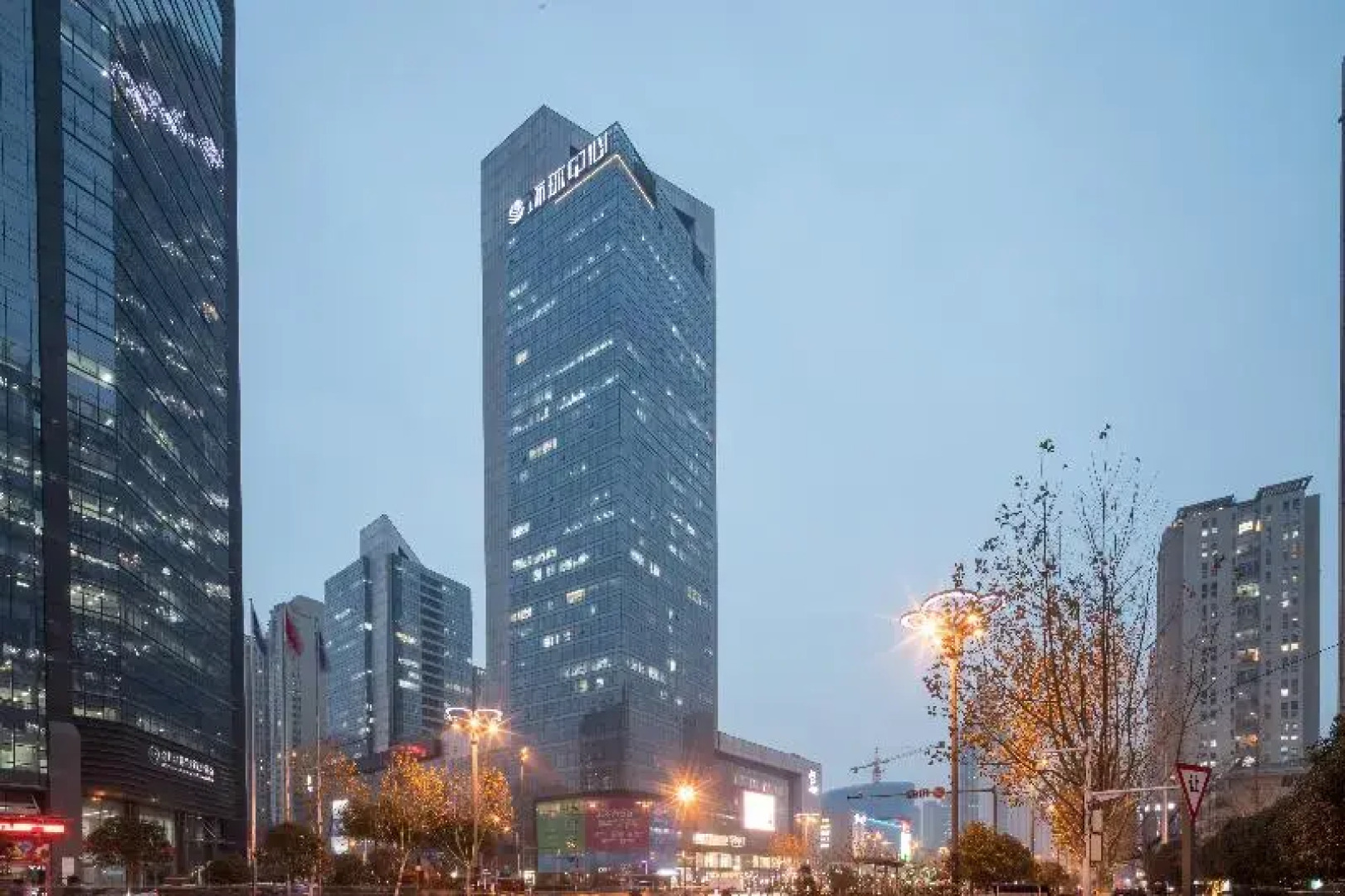 Hanting Hotel Hefei Guogou Plaza Branch