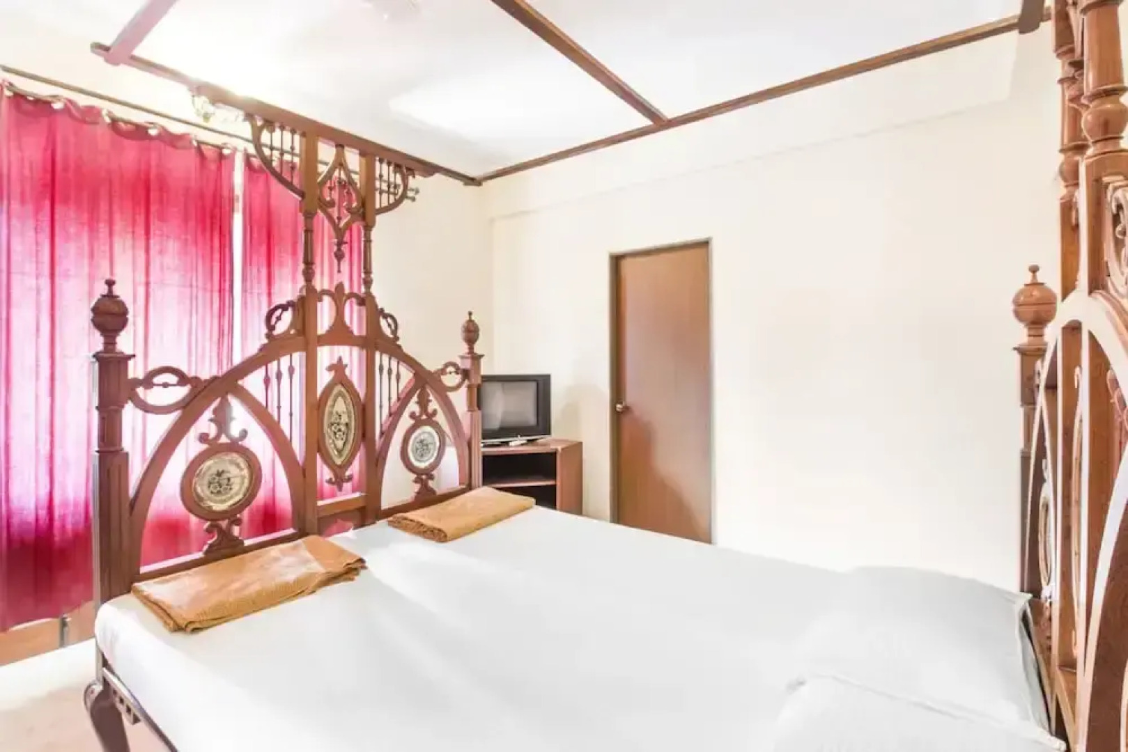 GuestHouser 4 BHK Villa 6dcf