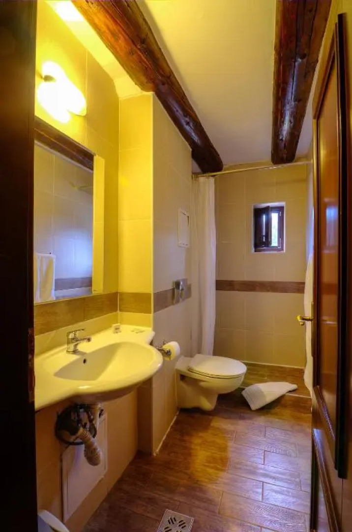 Complex Cheile Gradistei Moeciu