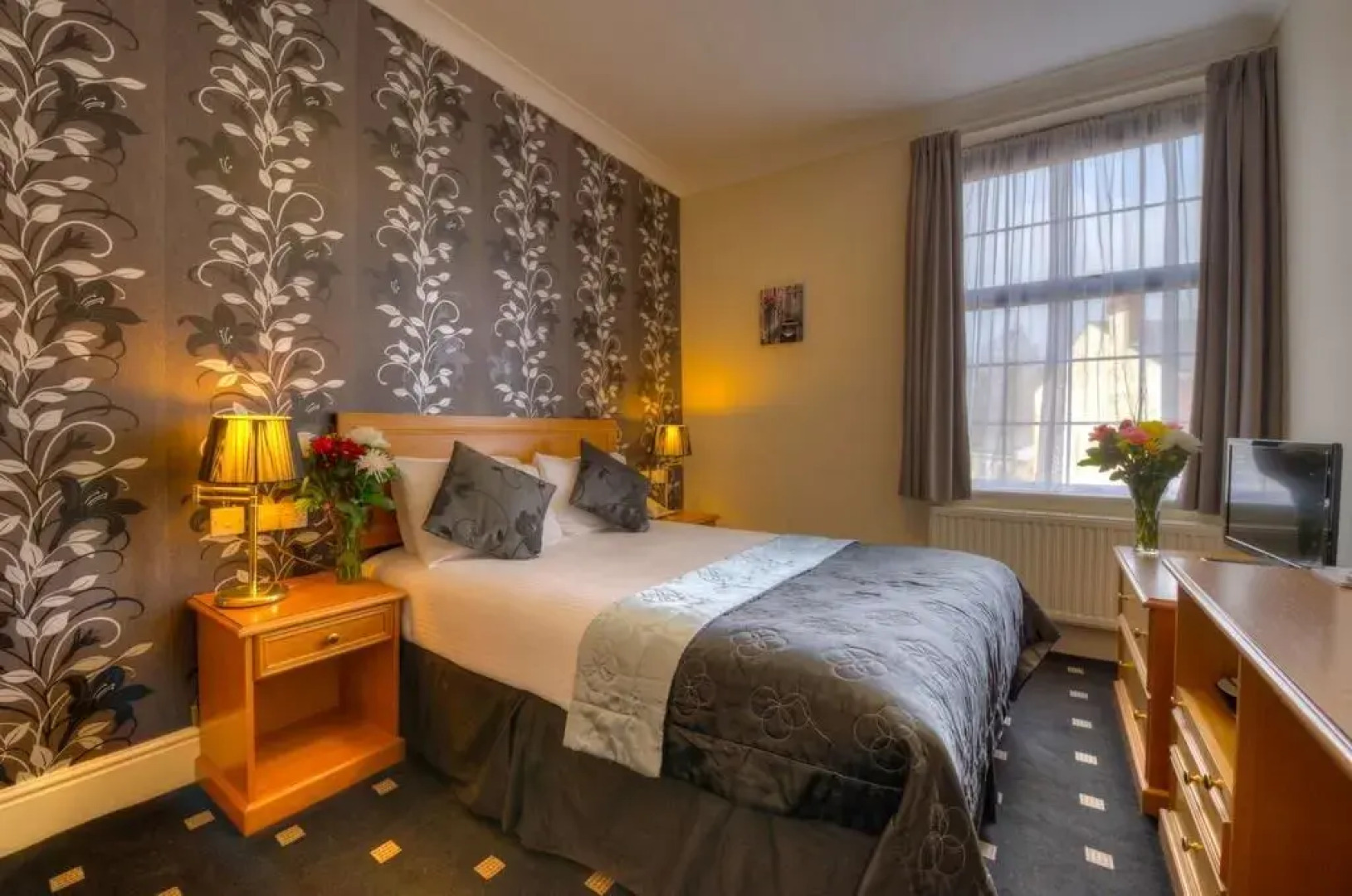 Garner Hotel Birmingham South East by IHG