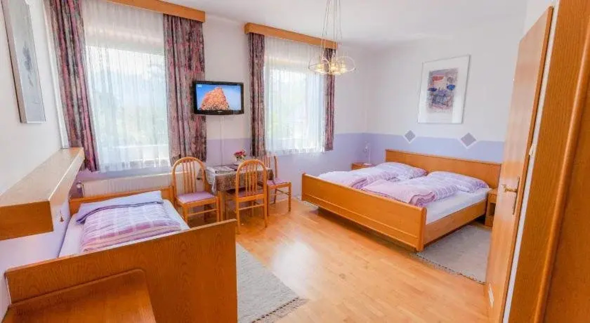 Gasthaus-Gostišče-Trattoria Ogris