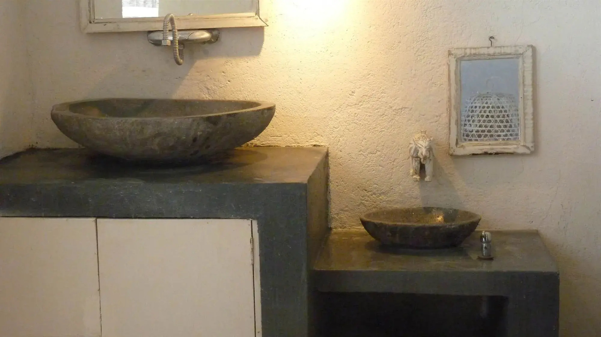 Lilin Lovina Beach Hotel