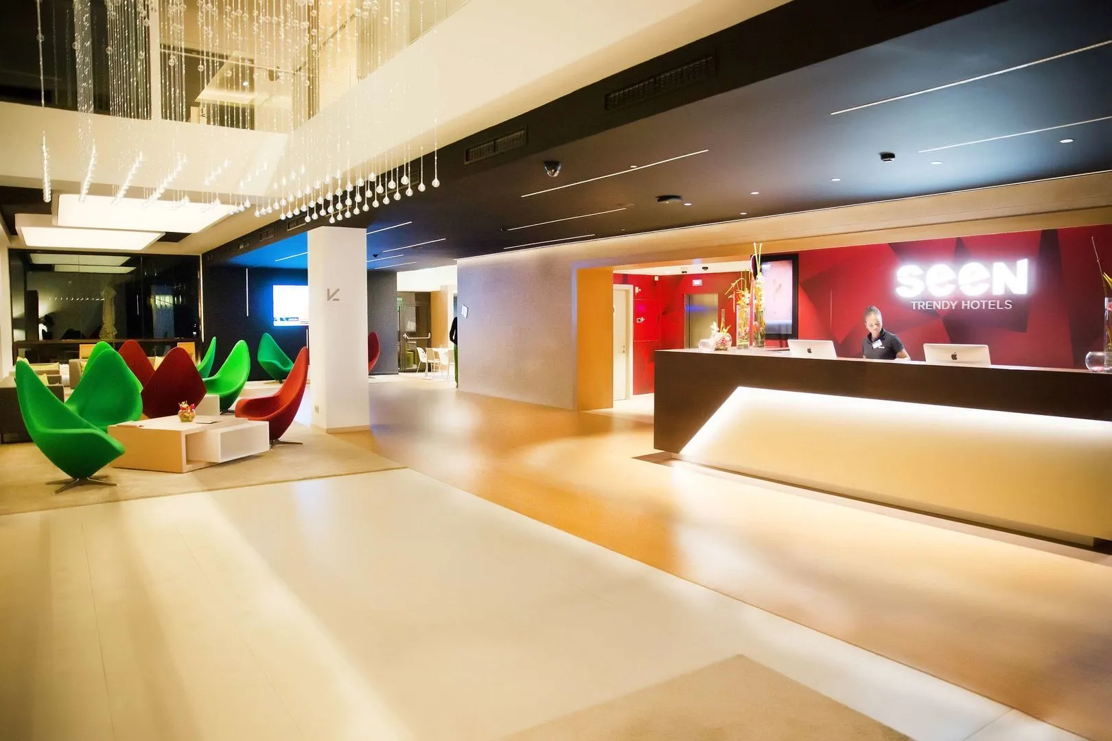 Seen Hotel Abidjan Plateau