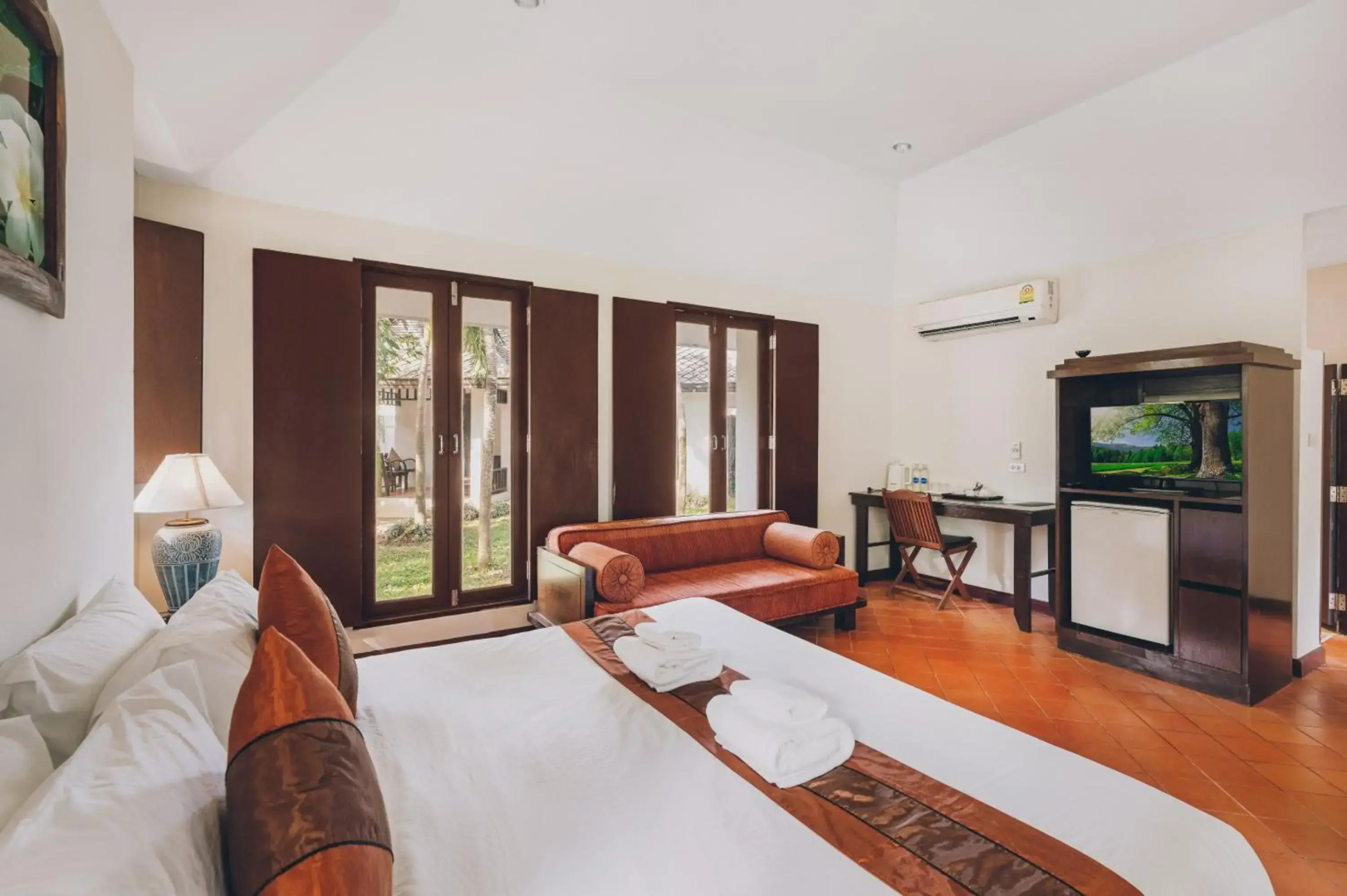 The Hive Hotel Samui