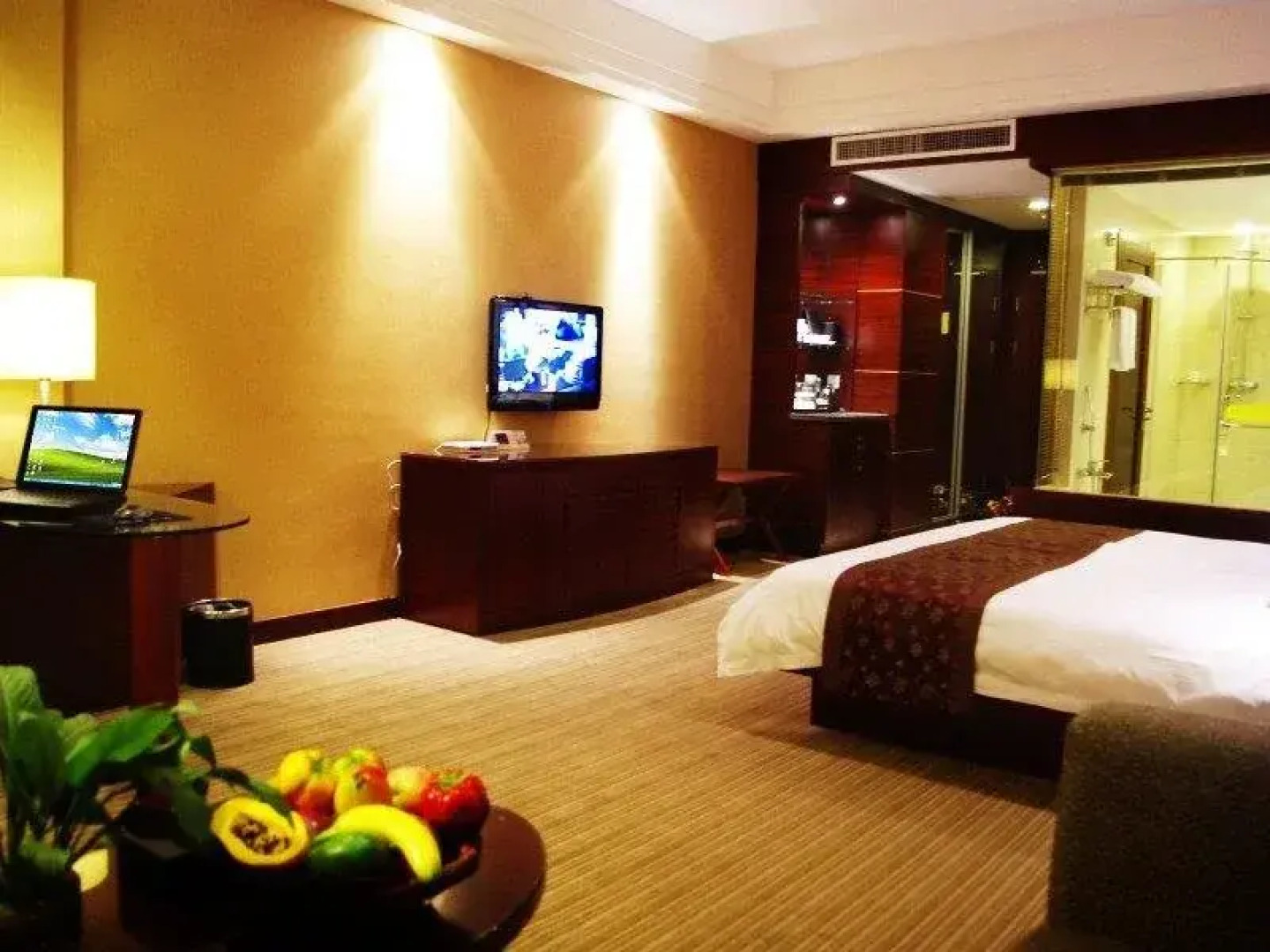 Juntai Hotel - Linhai