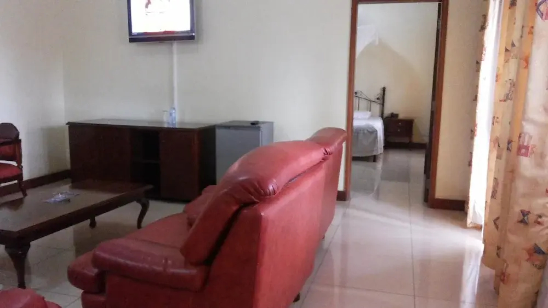 Lillian Towers Hotel