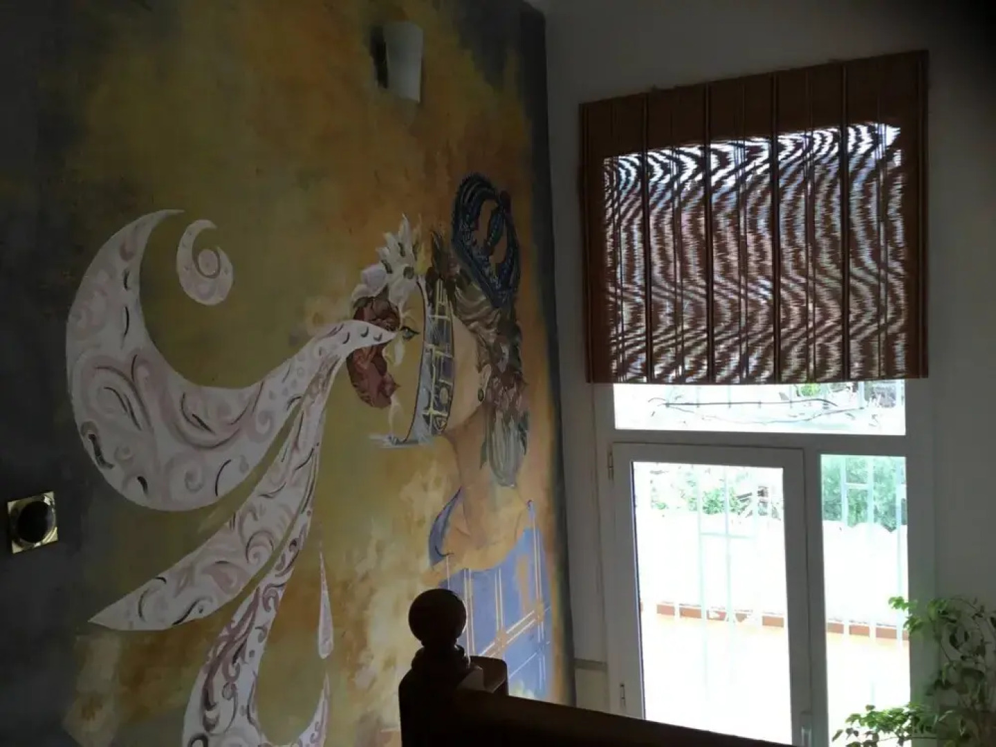 Villa a Step Away From Barcelona, Mountains and Beach