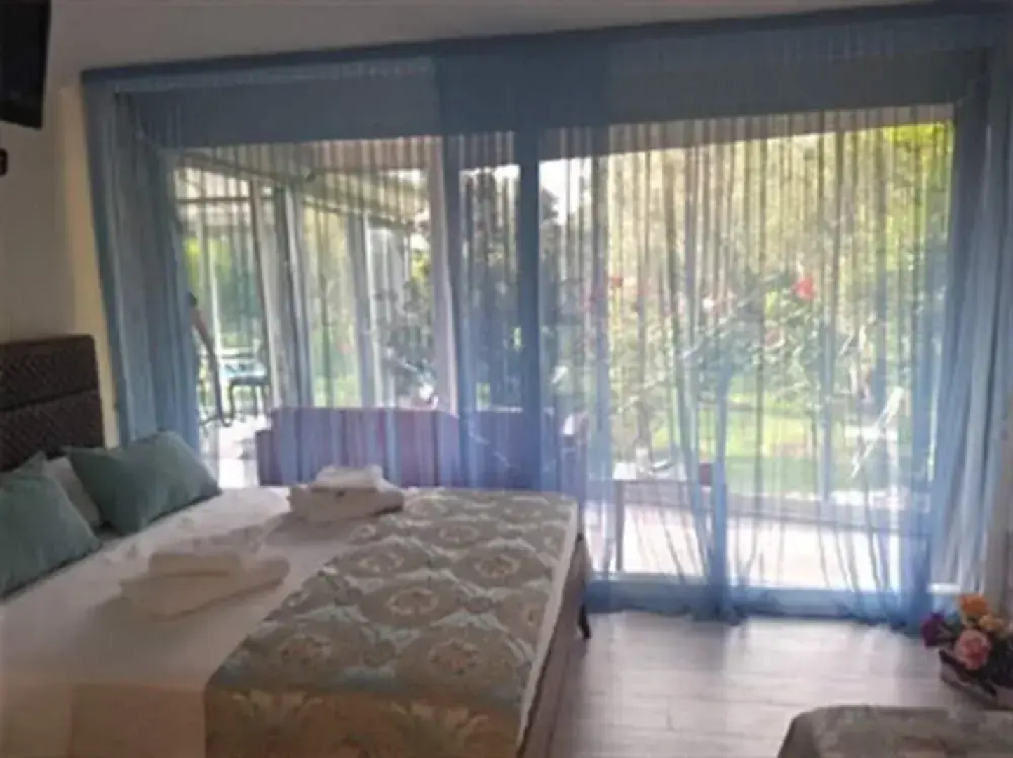 Urla Begonvil Pansiyon