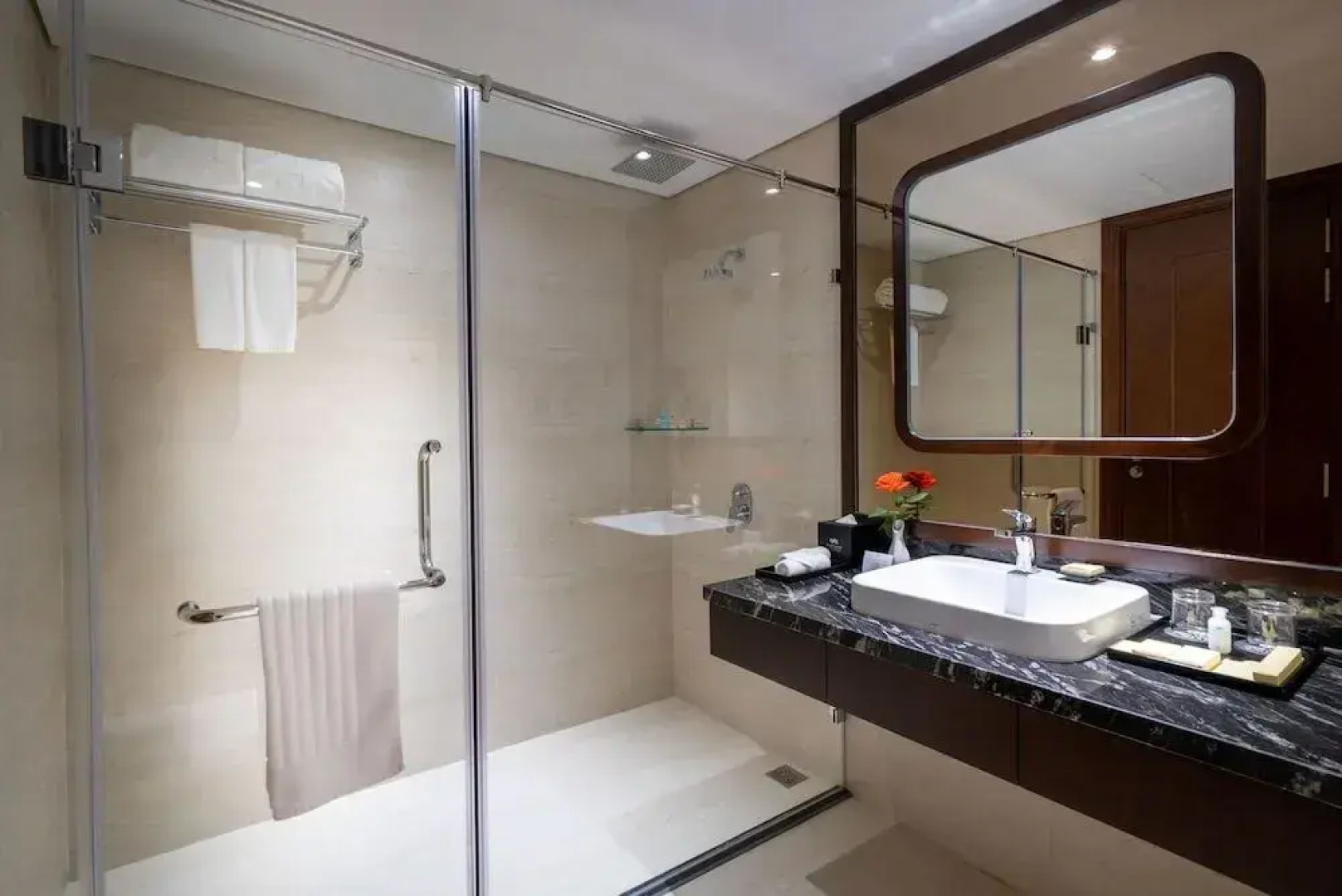 Nam Cuong Nam Dinh Hotel