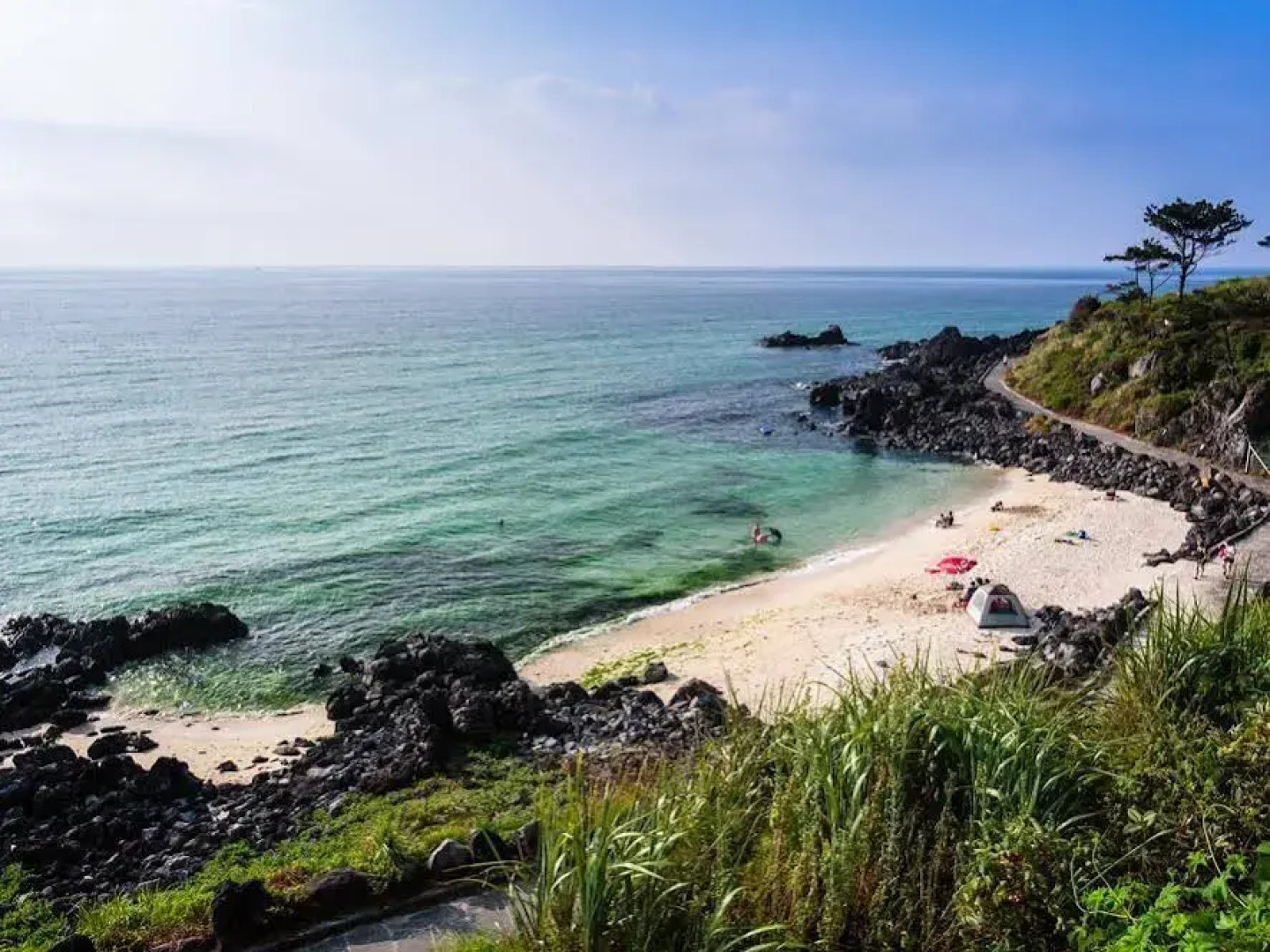 Cobeach Poolvilla Esmeralda