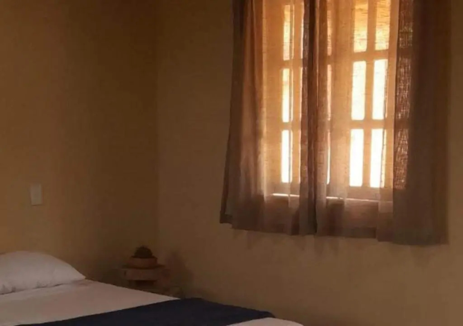 Vila Sincorá - Chalé para 4 pessoas com cozinha a 1 km da Cachoeira do Buracão