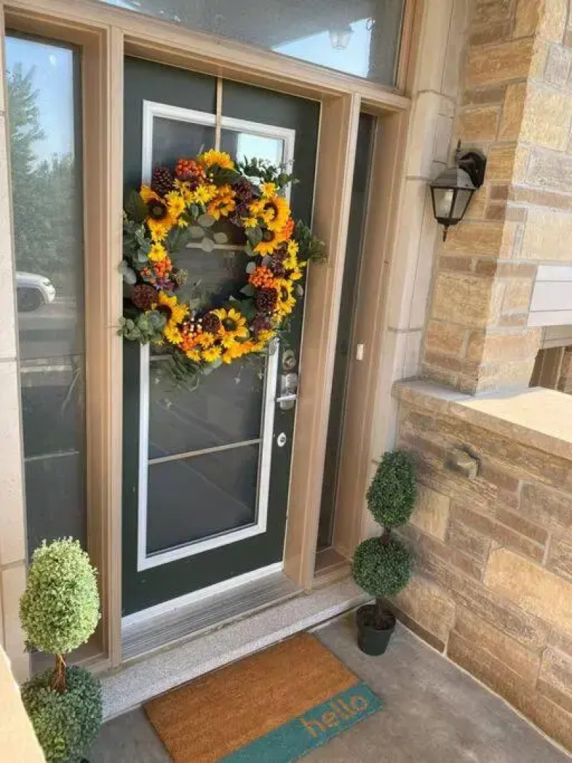 New 3-story townhouse Wonderland/Downtown Train