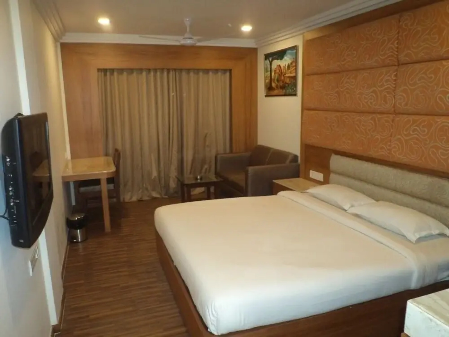 Lords Eco Inn, Gandhidham