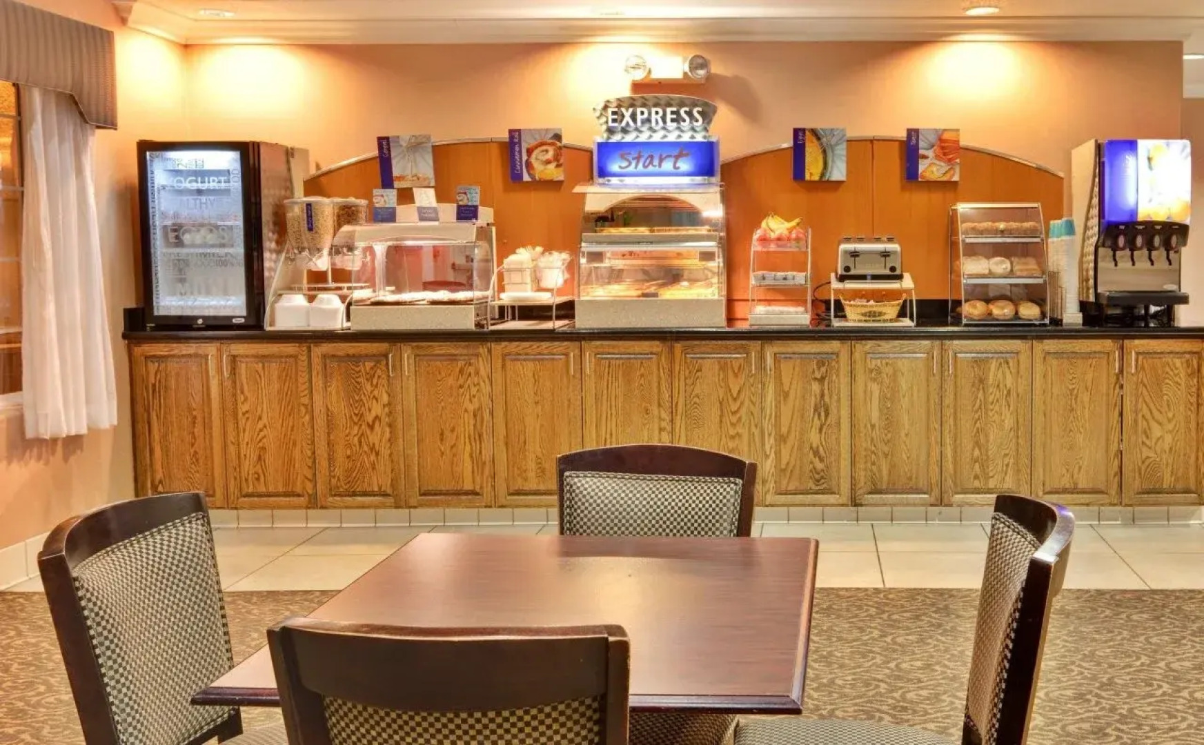 Holiday Inn Express Delano by IHG