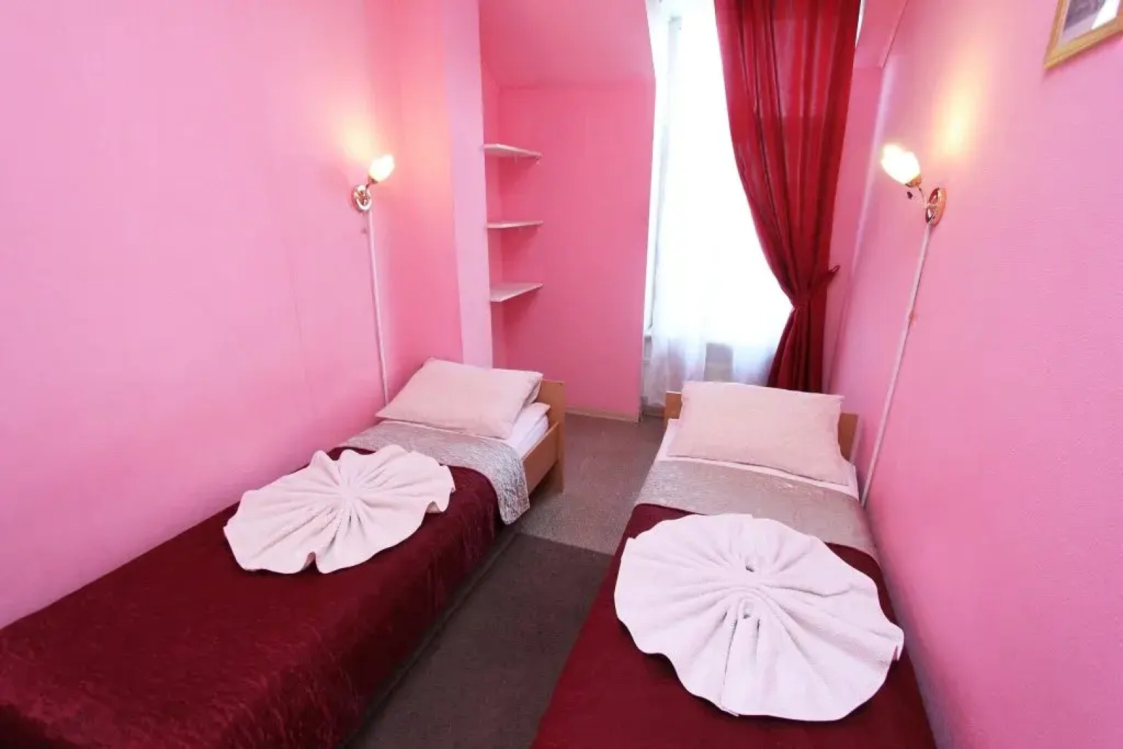 Geralda Ekonom otel' na Pushkinskoy 11