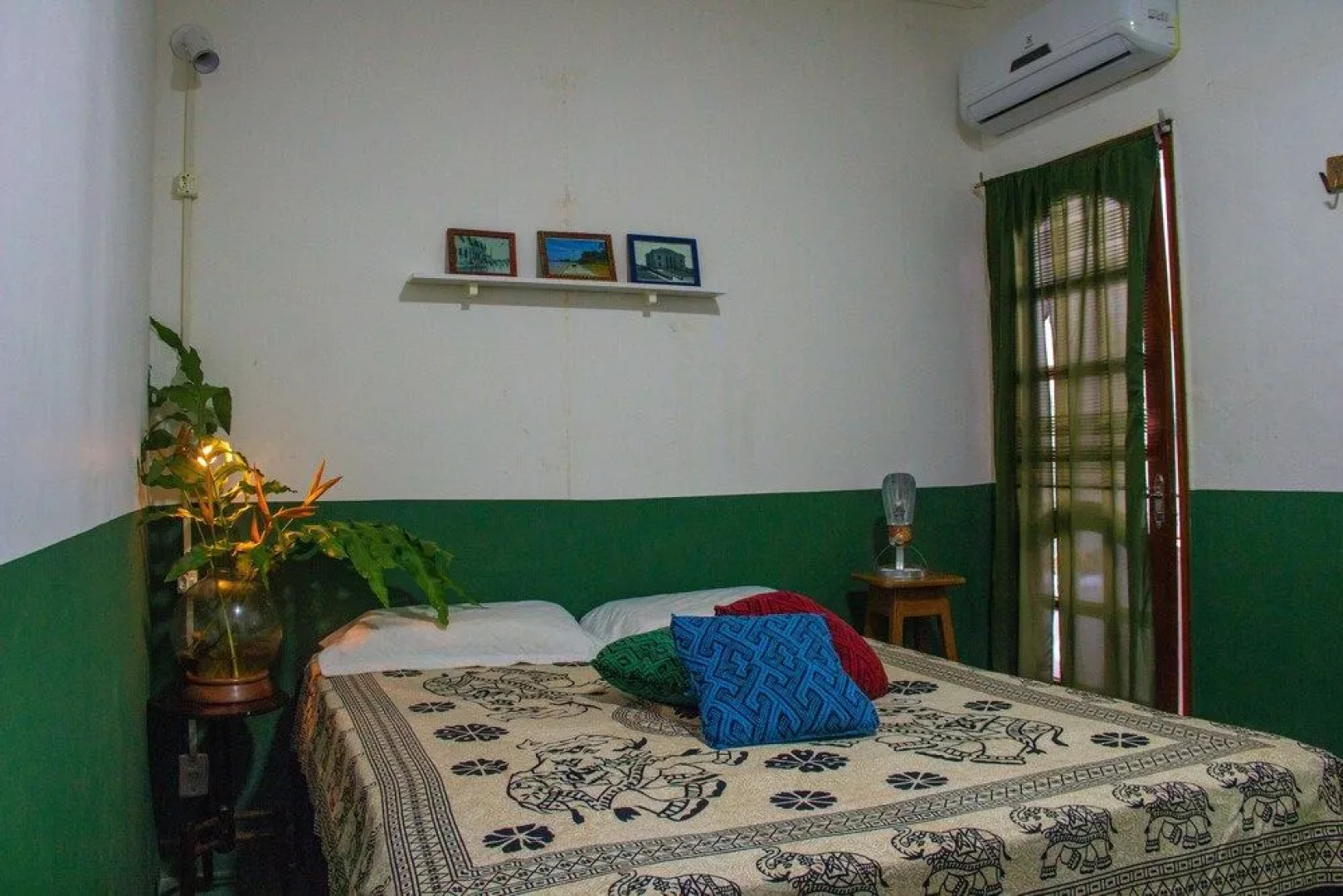 Hostel Vivacre