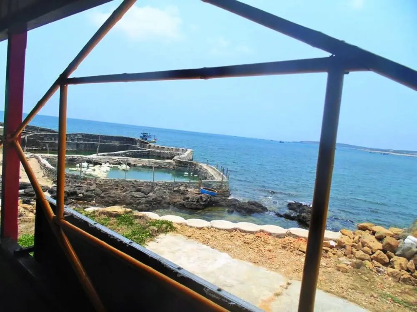 Dragon Tail Homestay Long Vi