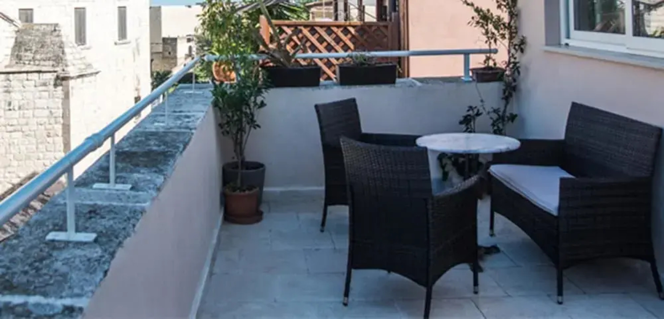 Brezza Marina Reataurant E  B&B