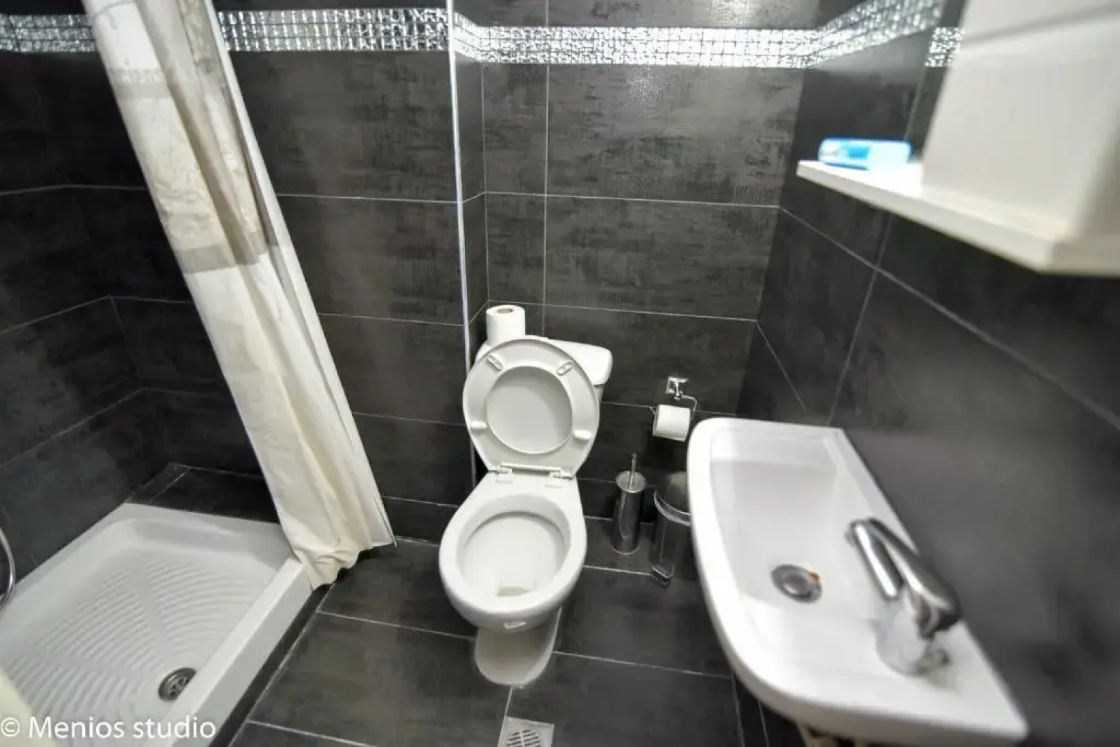 Menios Apartments and Studios