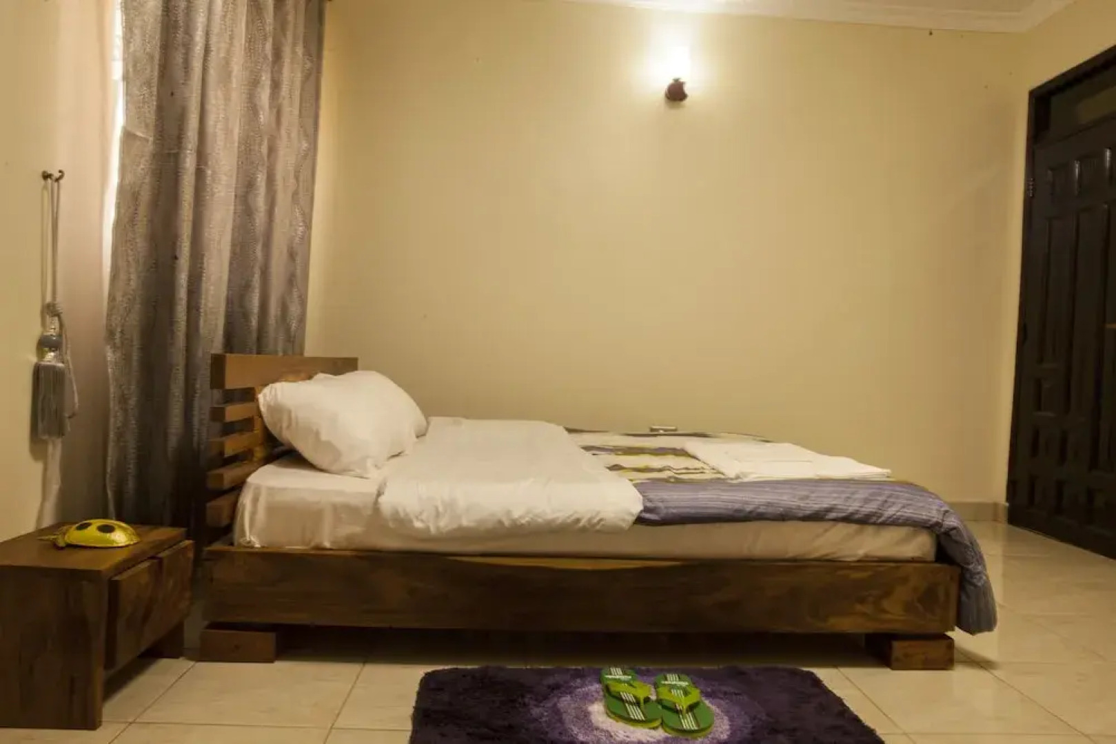 Three Bedroom art themed apartment