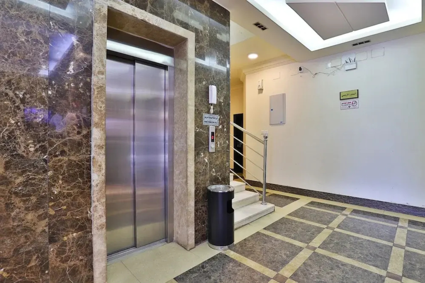 OYO 410 Diamy Apartments