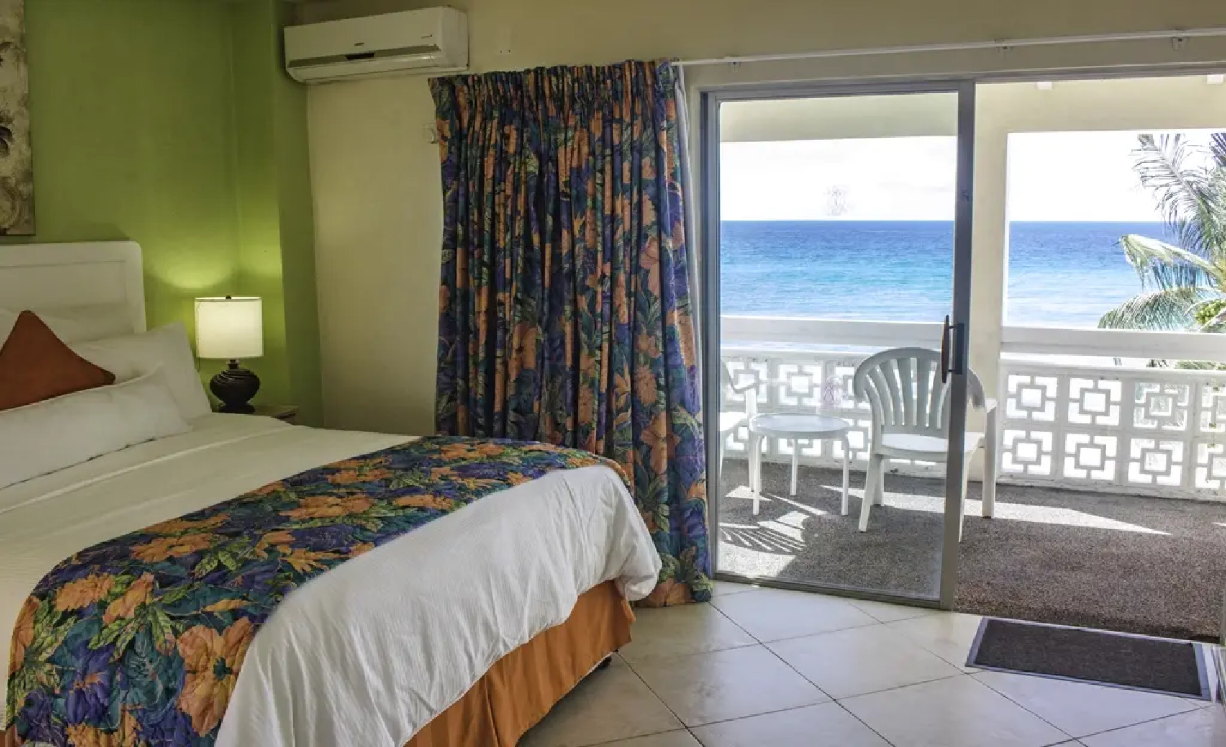 Southern Palms Beach Resort