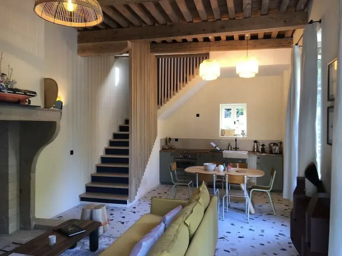 Lyon Country House La Tour de Garde