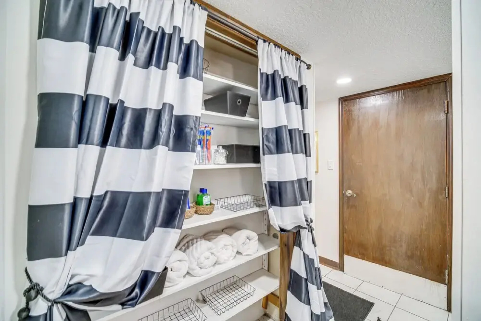 Moon Beach Manor w/ Private Pool & Hot Tub!