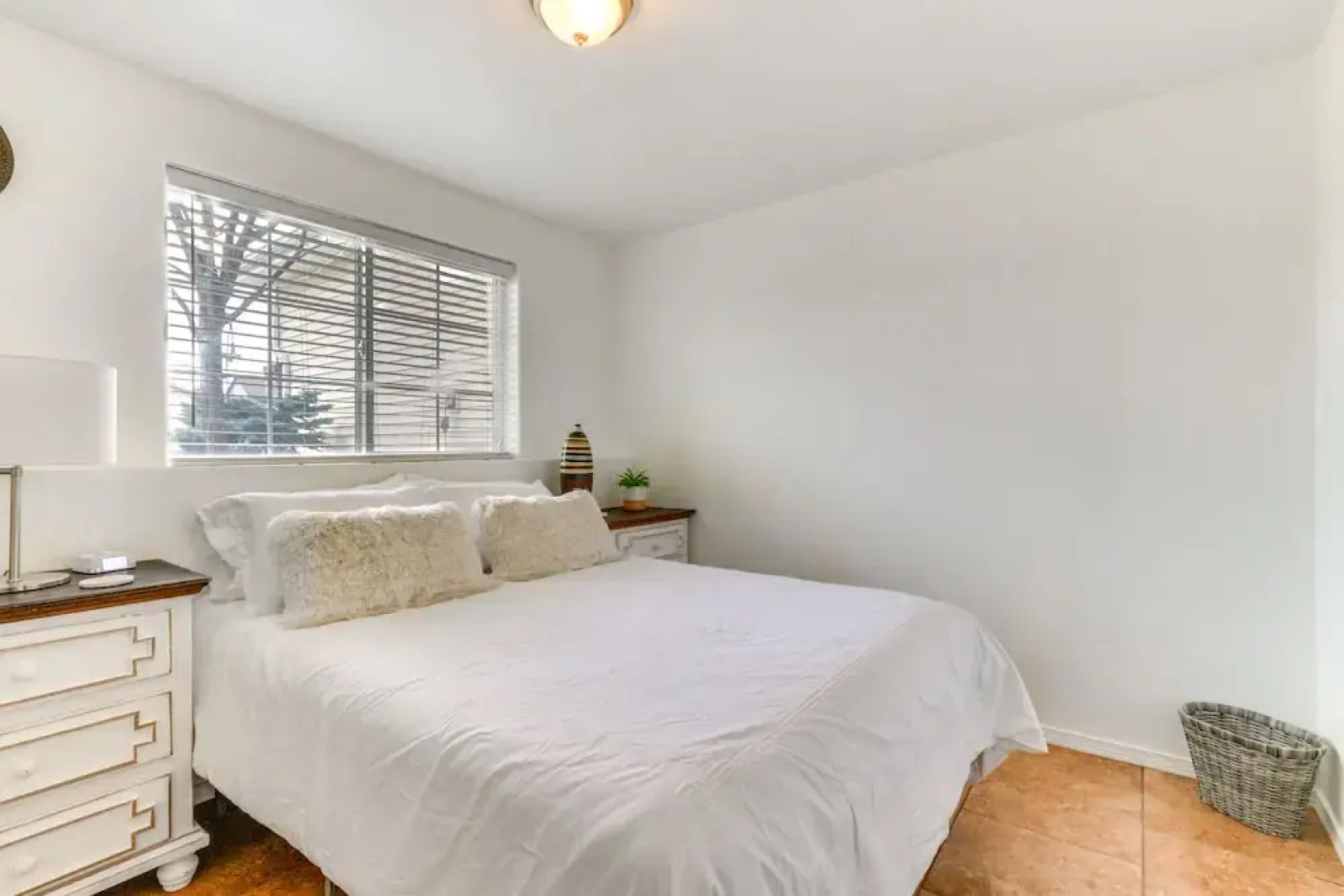 Spokane Valley Home w/ Fire Pit - 1 Mi to Trails!