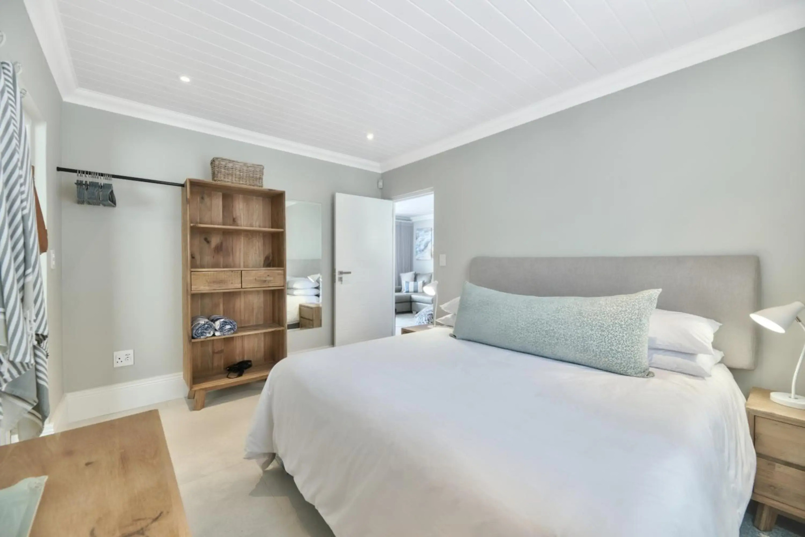 Spring Tide on 28 Main Struisbaai