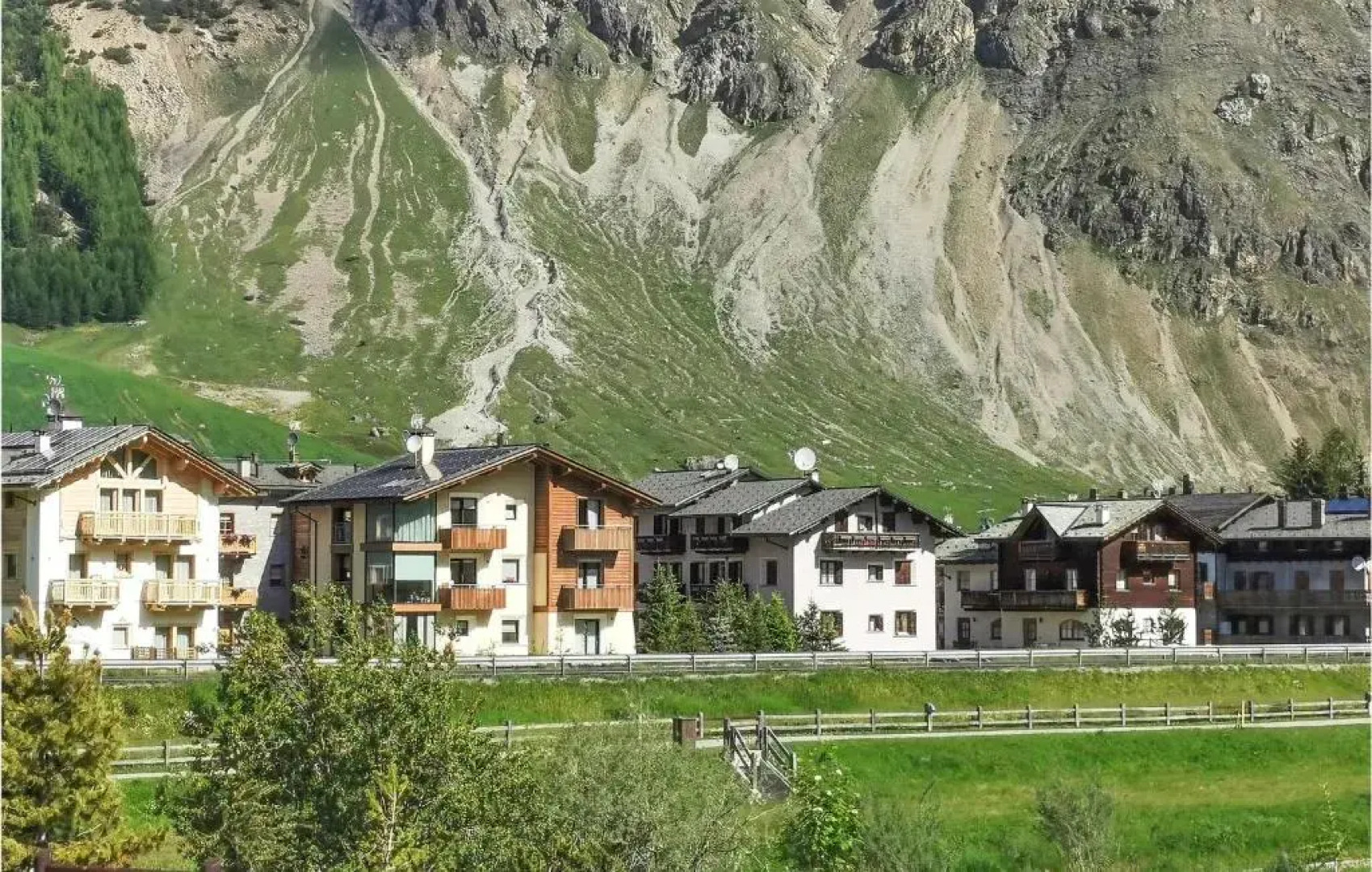 Nice apartment in Livigno with 2 Bedrooms and WiFi