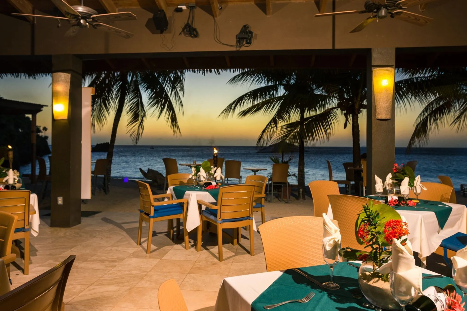 Grand Roatan Caribbean Resort