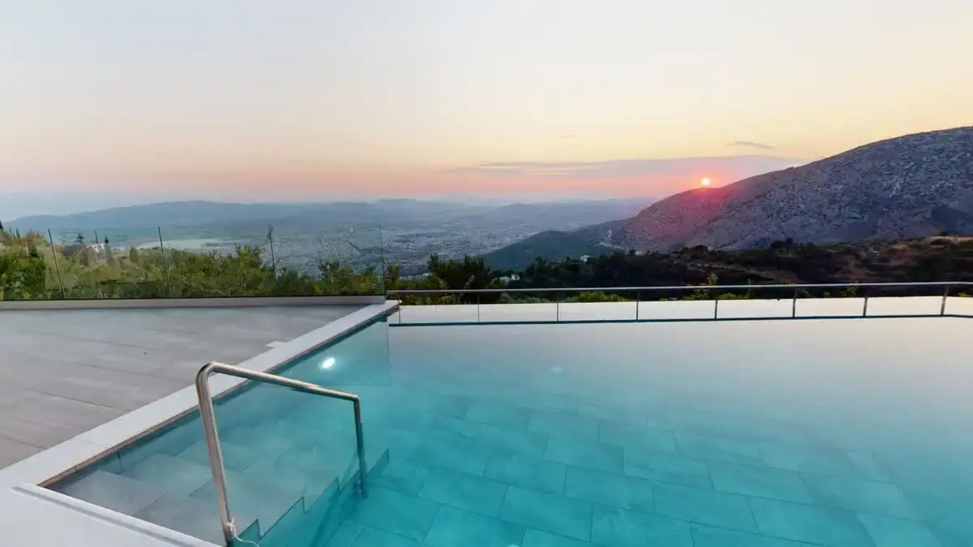 Valeni Boutique Hotel