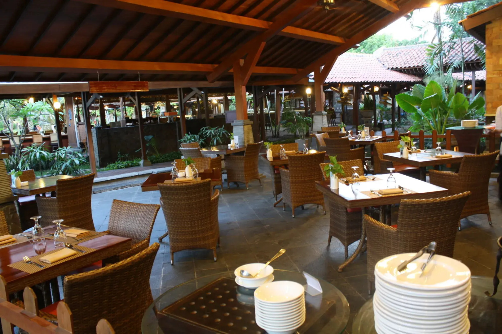 Singgasana Hotel Surabaya