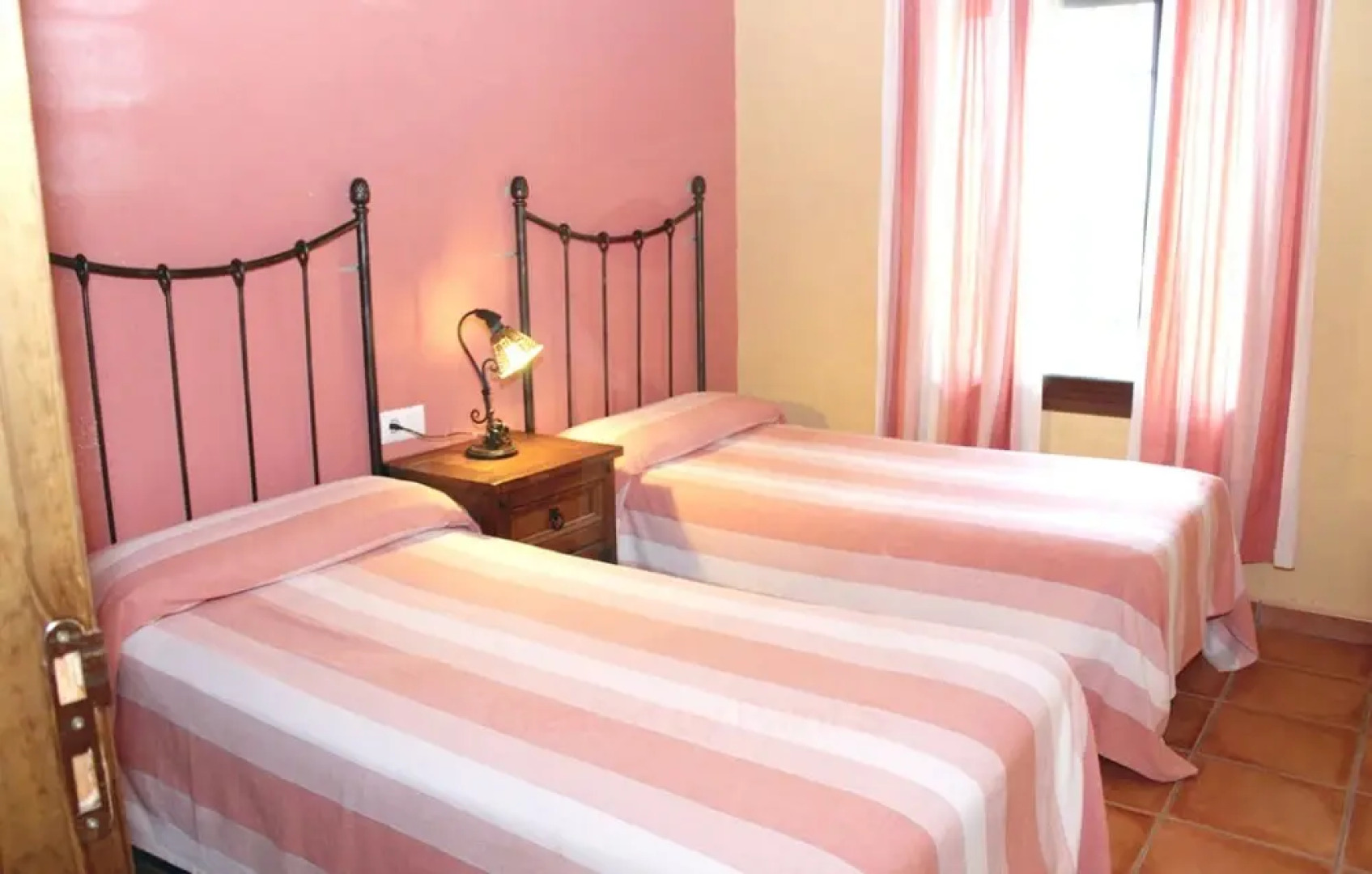 House With 3 Bedrooms in Hornachuelos, With Wonderful Mountain View, Shared Pool, Enclosed Garden