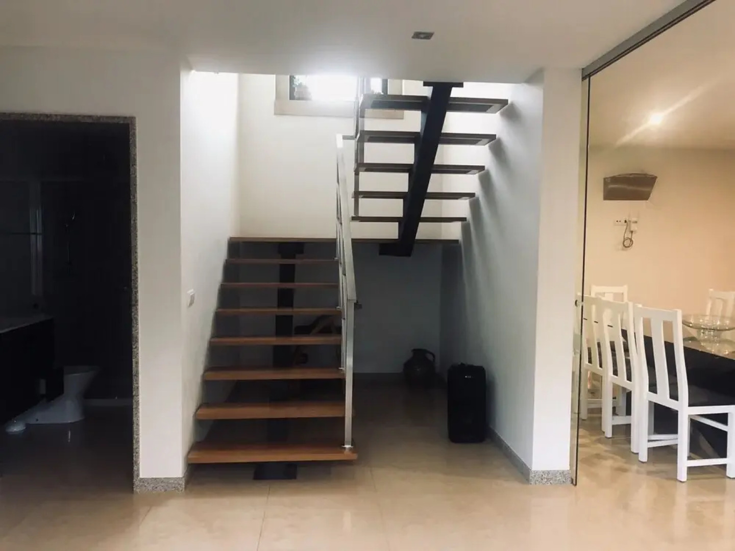 House w Pool and Games Room, P. Varzim by Izibookings