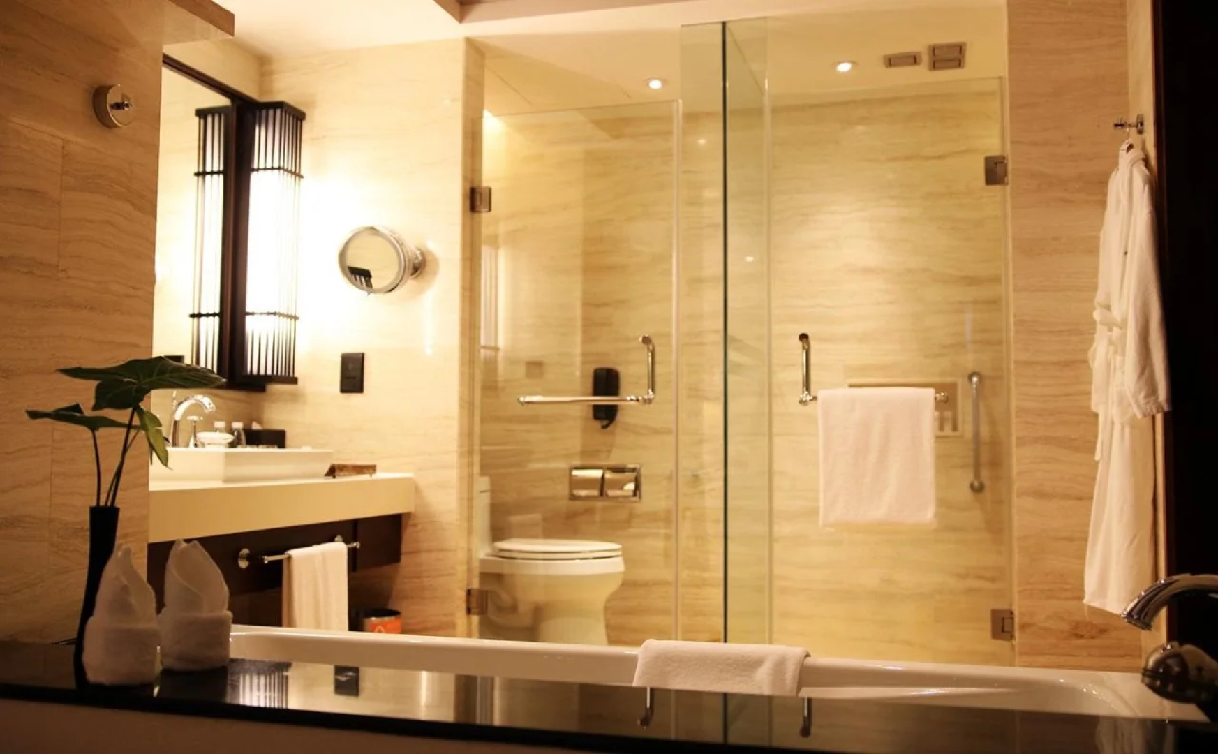 Le Meridien Shimei Bay Beach Resort & Spa