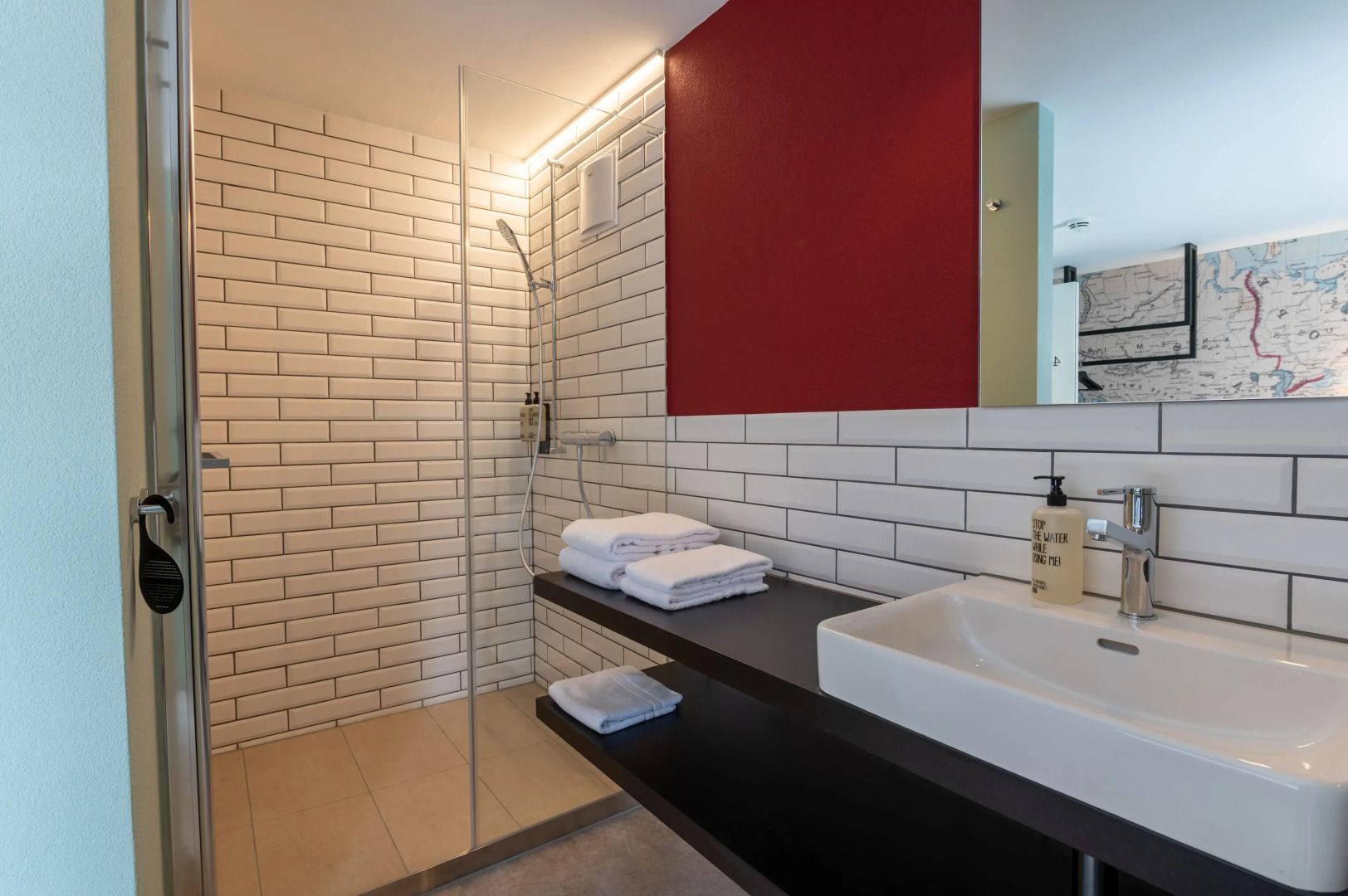 Emma's Hotel - Bed & Breakfast Self Check-in Hotel