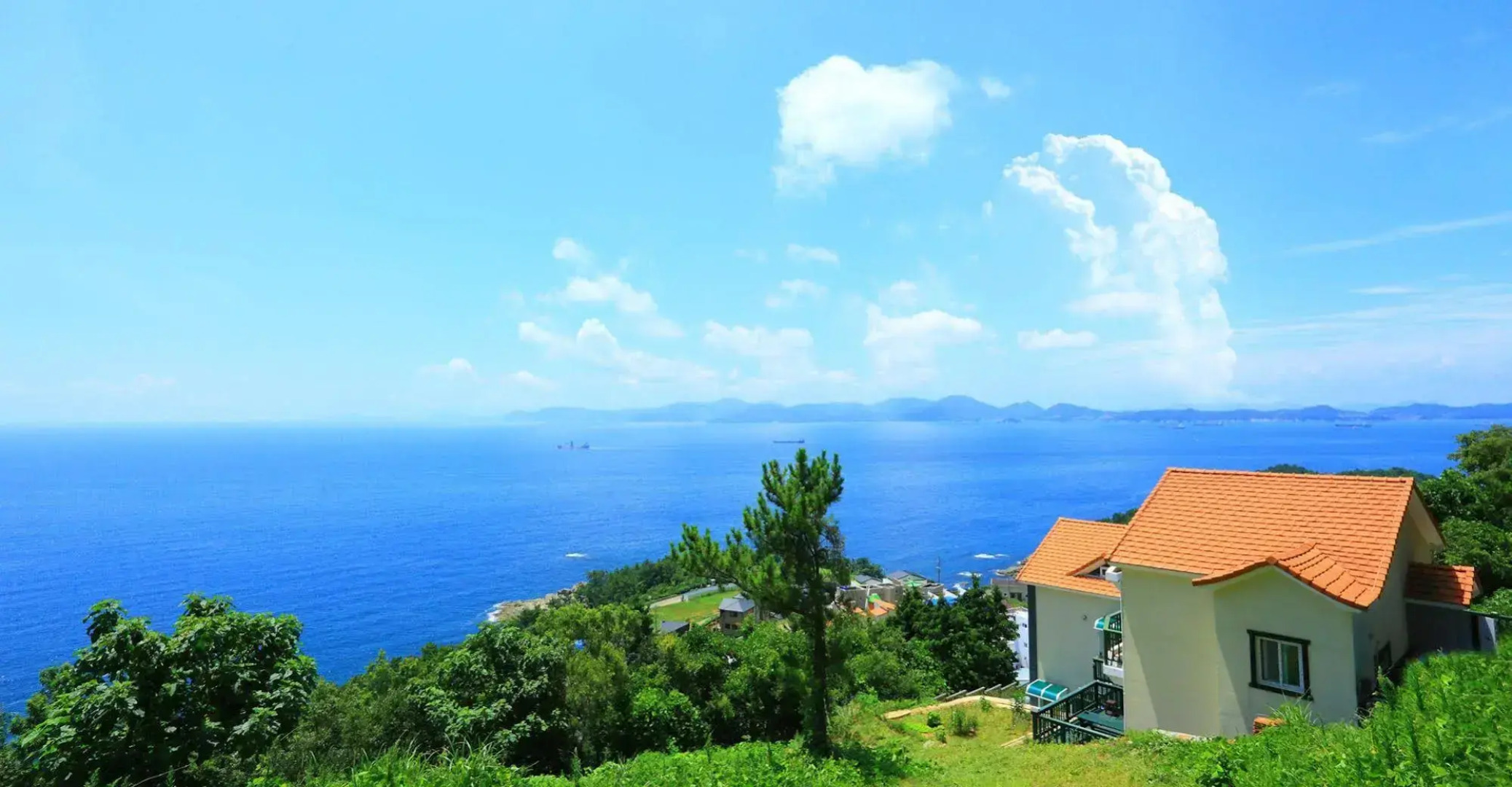 Namhae Montmartre Pension