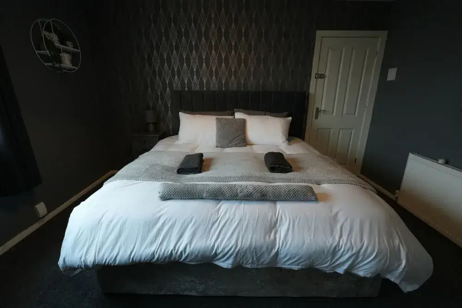 Detached Homestay With Private Rooms